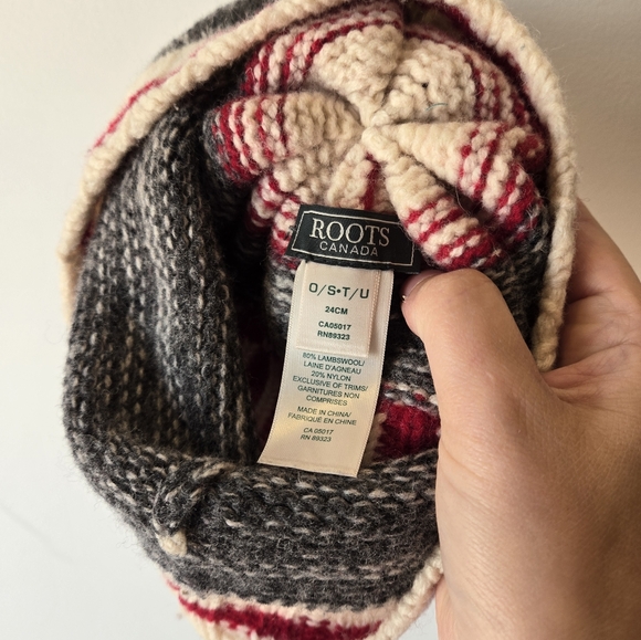 Roots Wool Toque O/S - Picture 8 of 8